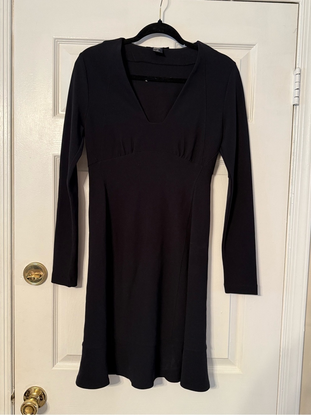 Boston Proper Black Long-Sleeve V-Neck Knit Dress